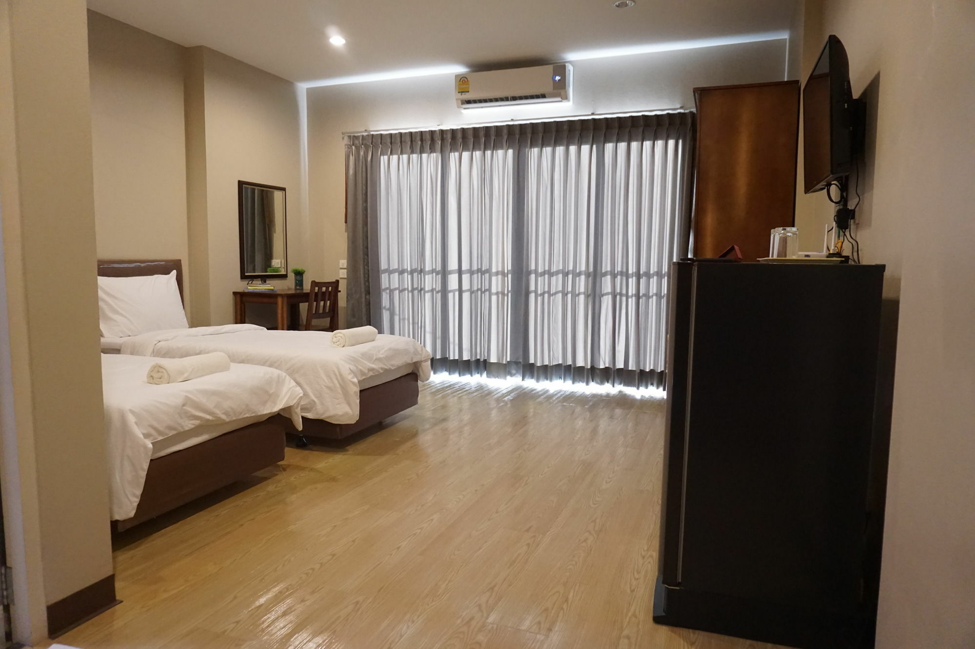 Chompu Nakarin Apartment Trang Eksteriør bilde